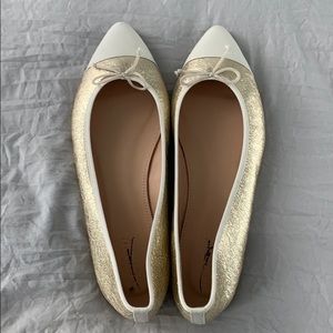 J. Crew Gemma 7 cap toe ballerina flats.